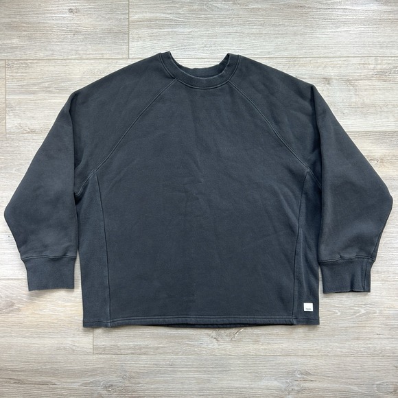 Vuori Tops - Vuori Women's Small Black Restore Pullover Crewneck Sweatshirt